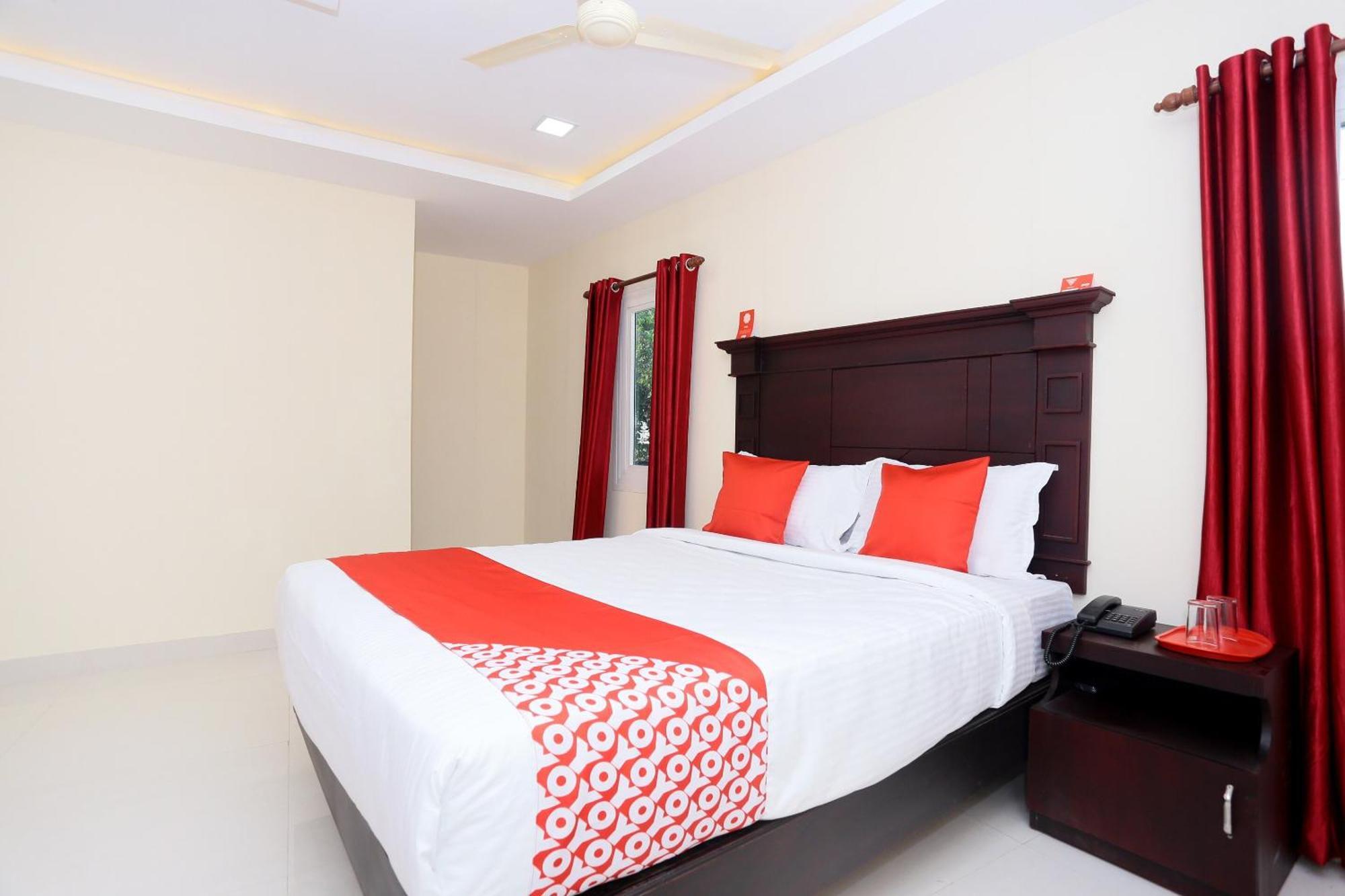 Hotel O Malabar Plaza Kochi エクステリア 写真