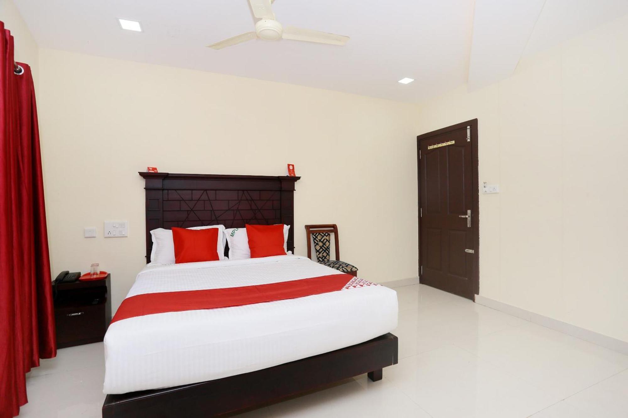 Hotel O Malabar Plaza Kochi エクステリア 写真