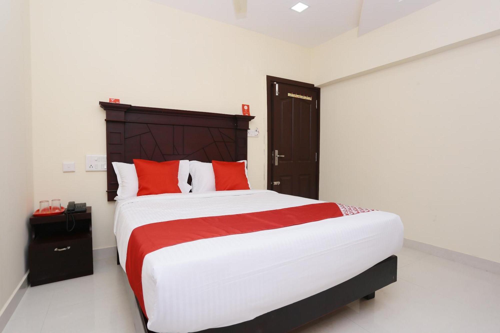 Hotel O Malabar Plaza Kochi エクステリア 写真